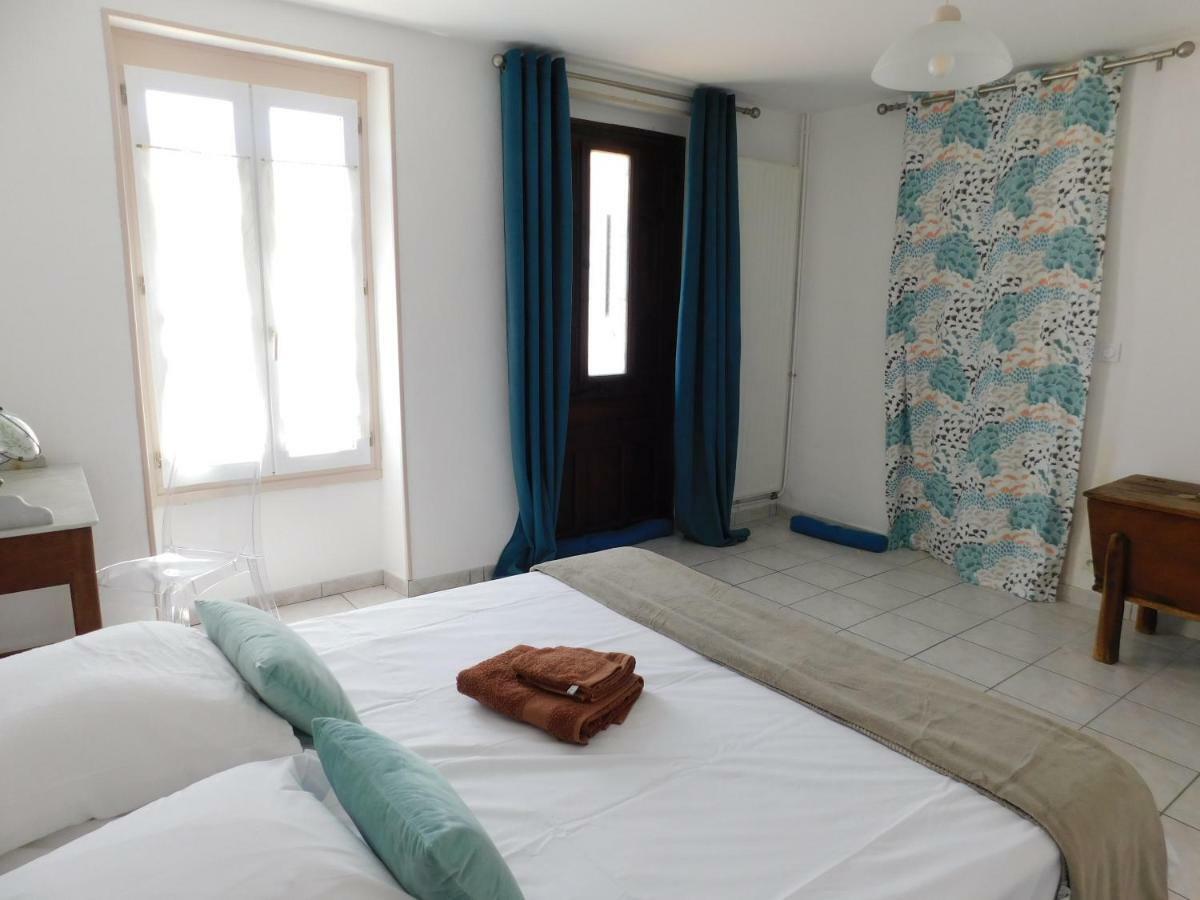 La Ferme De Chaleyre Bed & Breakfast Romans-sur-Isère Rom bilde